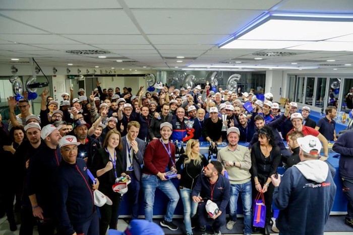 absolventi/Petr_Furmanek/2019_Christmas_party_01.jpg