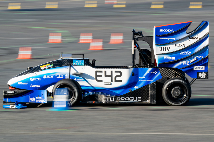 zamereni_fs/dopravni-technika/CTU24_w.jpg